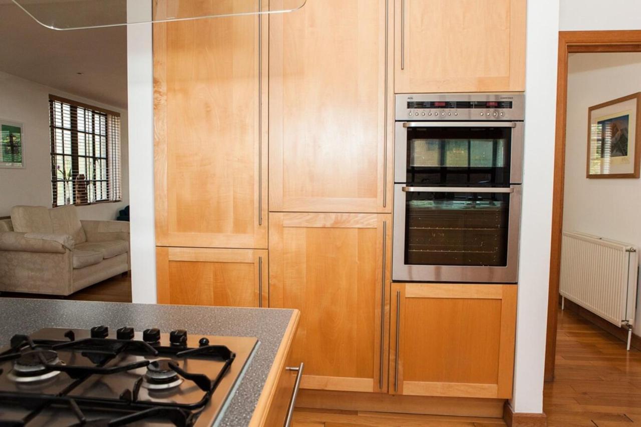 Spectacular Central 4-Bedroom Close To London Eye Buitenkant foto
